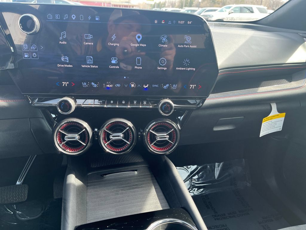 New 2025 Chevrolet Blazer EV RS w/ Super Cruise Package AWD/4WD image 18