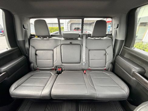 Used 2020 Chevrolet Silverado 3500 LTZ AWD/4WD image 4