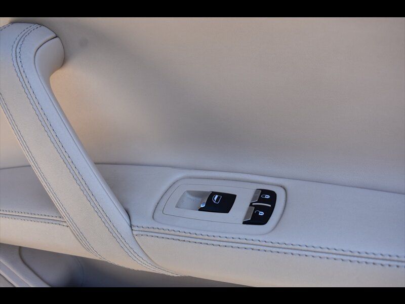 Used 2016 Maserati Quattroporte S RWD image 27
