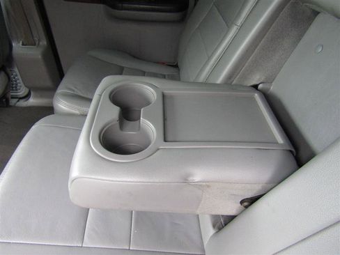 Used 2005 Ford F250 Lariat image 27