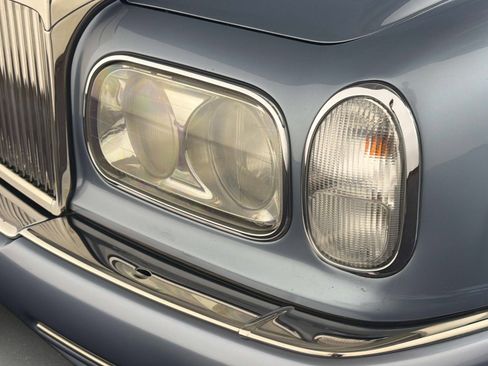 Used 2000 Rolls-Royce Corniche RWD image 10