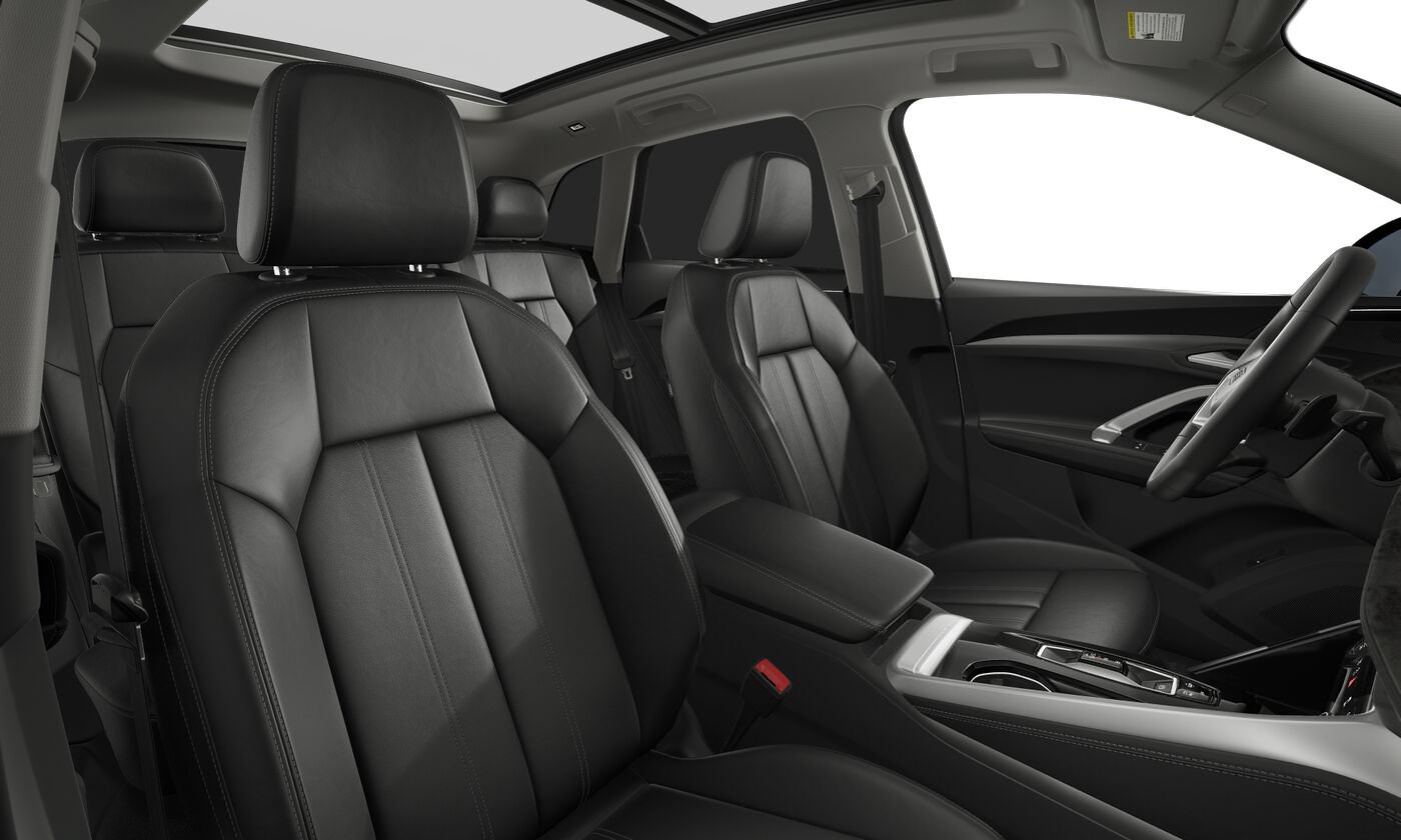 Certified 2025 Audi Q5 Premium AWD/4WD image 5