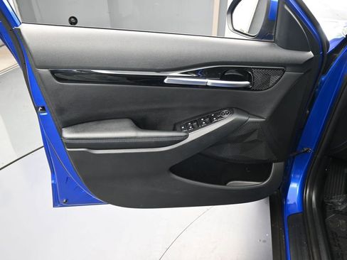 Used 2022 Kia Seltos Nightfall Edition image 12