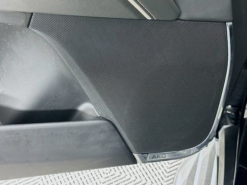 Used 2021 Cadillac Escalade Sport w/ Driver Assist Tech Package AWD/4WD image 19