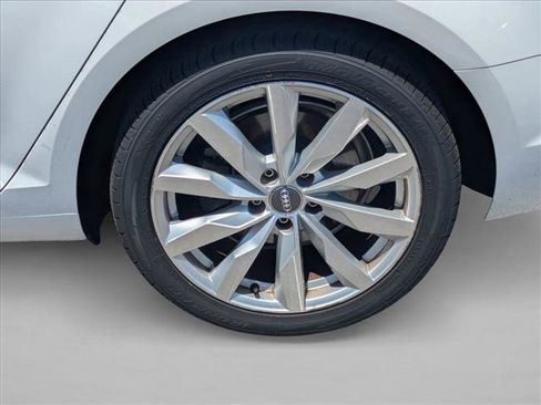 Used 2017 Audi A4 2.0T Ultra Premium w/ Convenience Package FWD image 17