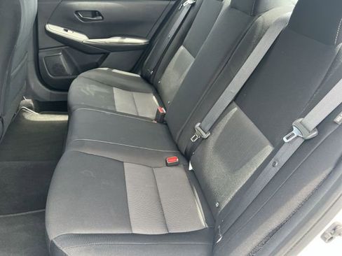 Used 2025 Nissan Sentra SV FWD image 34