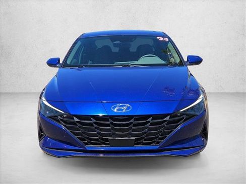 Certified 2023 Hyundai Elantra SEL w/ Convenience Package FWD image 2
