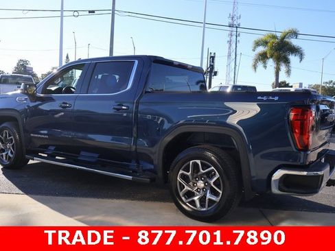 Certified 2022 GMC Sierra 1500 SLE image 5