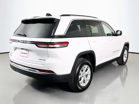 Used 2023 Jeep Grand Cherokee Limited AWD/4WD image 7