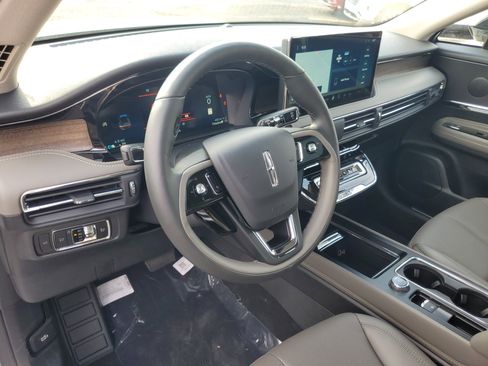 New 2026 Lincoln Corsair Reserve image 13