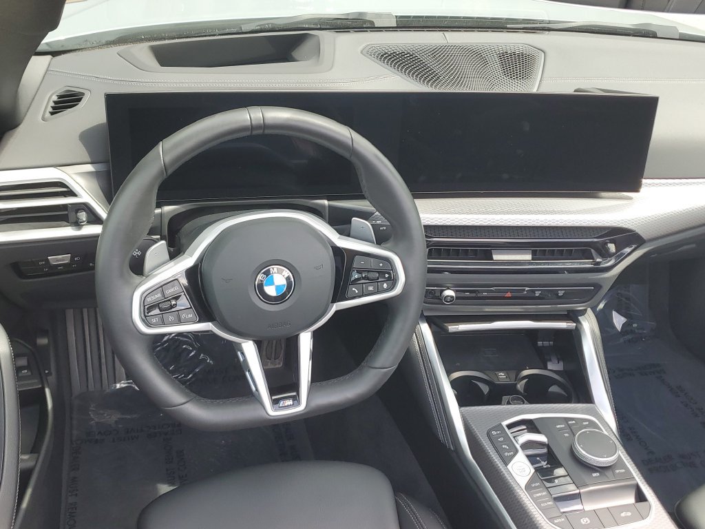 Used 2026 BMW 430i Convertible w/ M Sport Package RWD image 18