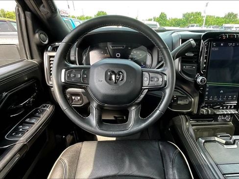 Used 2024 RAM 3500 Limited AWD/4WD image 5