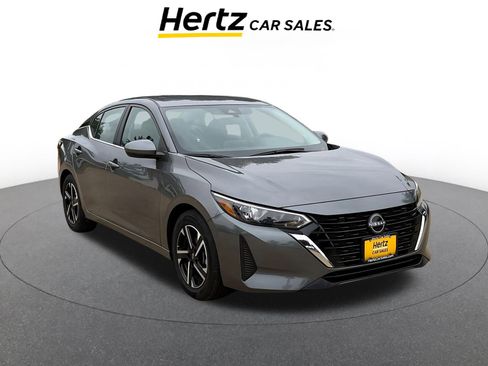 Used 2025 Nissan Sentra SV FWD image 1