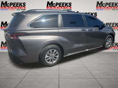 Used 2023 Toyota Sienna XLE