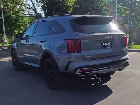Certified 2023 Kia Sorento SX AWD/4WD image 9