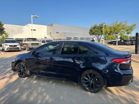 Used 2023 Toyota Corolla SE FWD image 8