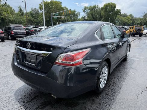 Used 2015 Nissan Altima 2.5 S w/ Power Driver Seat Package FWD image 8