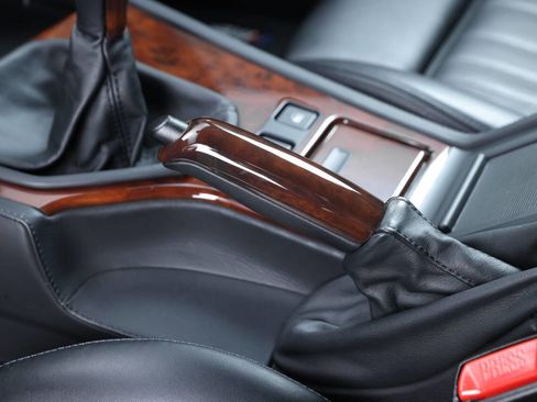 Used 2003 BMW M5 image 61