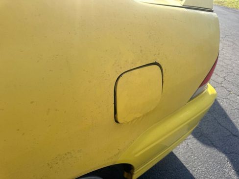Used 2003 Mitsubishi Lancer OZ Rally FWD image 12