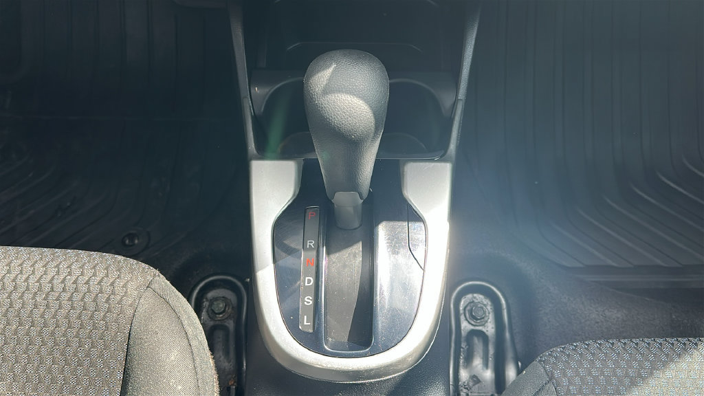 Used 2020 Honda Fit LX image 26