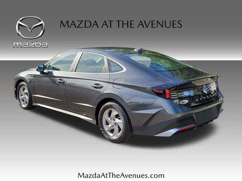 Used 2025 Hyundai Sonata SE FWD image 5