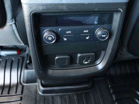 Used 2020 Buick Envision Premium w/ Driver Confidence Package image 26