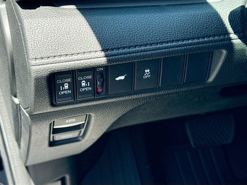 Used 2026 Honda Odyssey Sport-L image 10