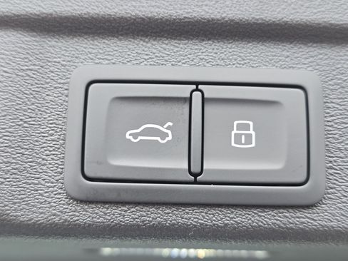 New 2025 Audi A5 2.0T Prestige image 20