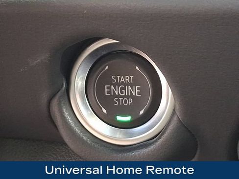 Used 2025 Chevrolet Suburban RST w/ Comfort Package AWD/4WD image 17