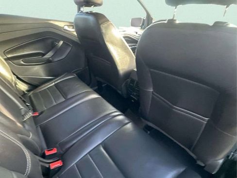 Used 2016 Ford Escape Titanium image 9