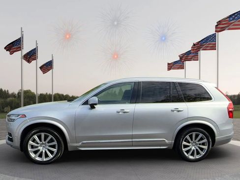 Used 2017 Volvo XC90 T6 Inscription w/ Vision Package AWD/4WD image 4
