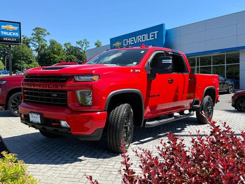 Certified 2022 Chevrolet Silverado 2500 LTZ w/ LTZ Plus Package AWD/4WD image 3