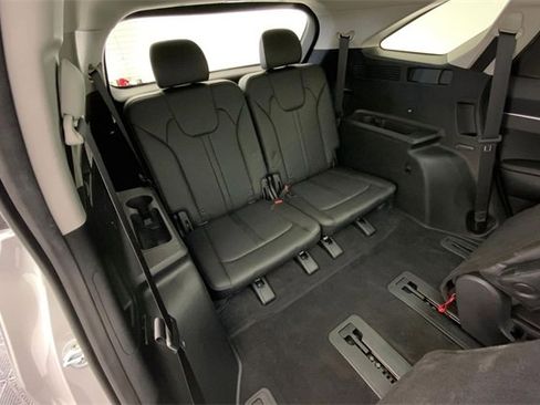 Used 2023 Kia Sorento X-Line EX image 28