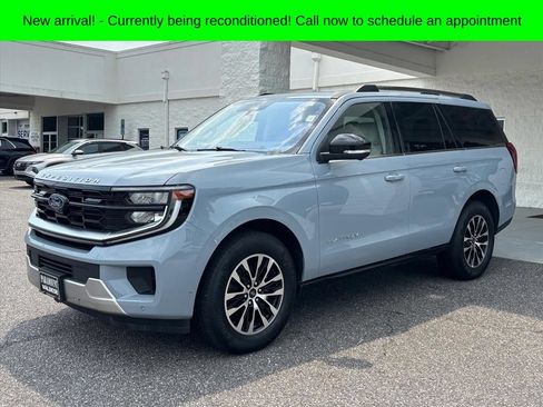 Used 2025 Ford Expedition Platinum AWD/4WD image 23