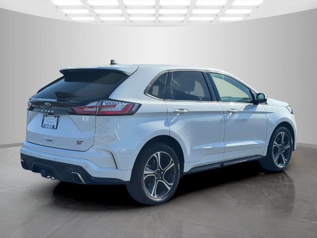 Used 2023 Ford Edge ST AWD/4WD image 7