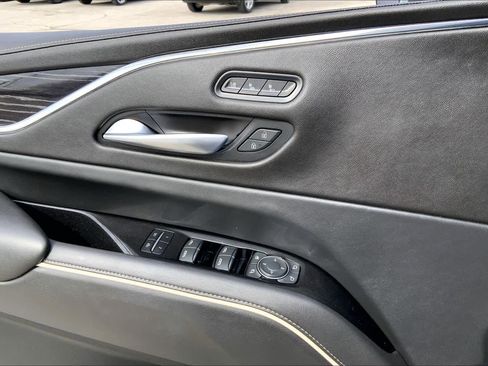 Used 2021 Cadillac Escalade Sport w/ Driver Assist Tech Package image 33