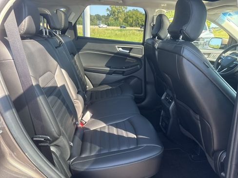 Certified 2019 Ford Edge SEL w/ Equipment Group 201A FWD image 26