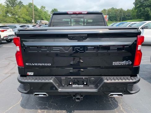 Used 2026 Chevrolet Silverado 1500 High Country w/ High Country Premium Package AWD/4WD image 4