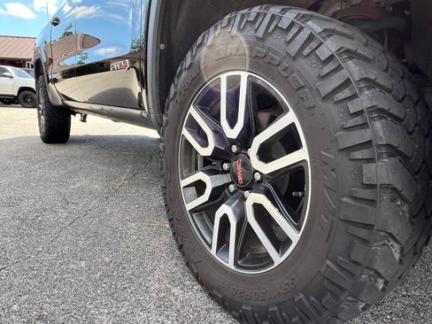 Used 2020 GMC Sierra 1500 AT4 w/ AT4 Premium Package AWD/4WD image 13