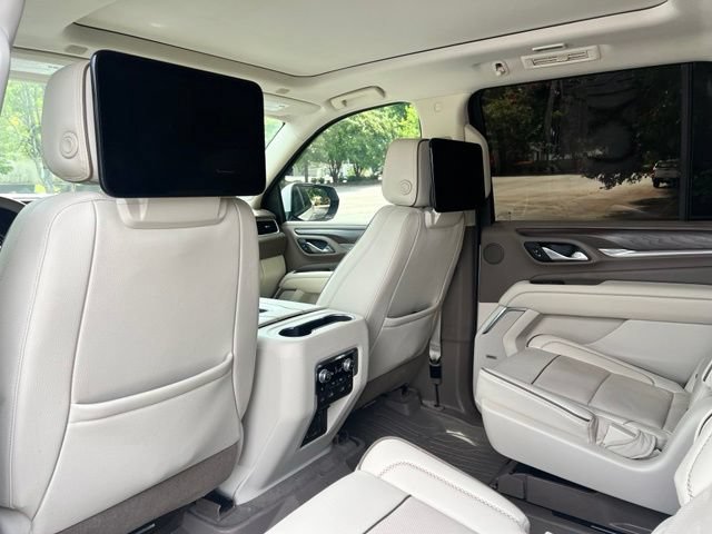 Used 2021 GMC Yukon Denali w/ Denali Premium Package AWD/4WD image 19