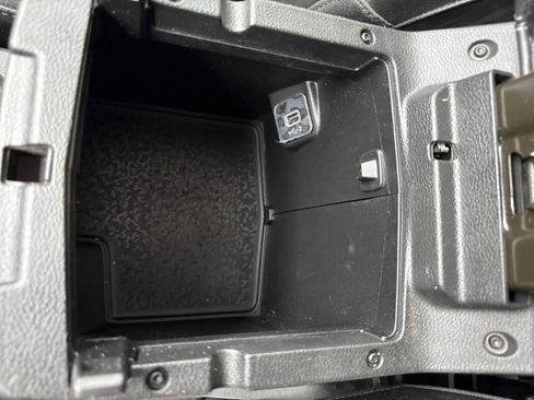 Certified 2022 Jeep Wrangler Unlimited Sahara w/ Cold Weather Group image 34