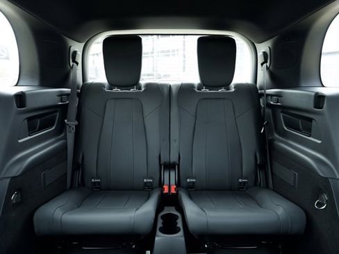 Certified 2023 Mercedes-Benz EQB 300 4MATIC image 36