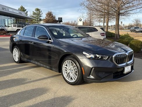 Certified 2025 BMW 530i xDrive image 6