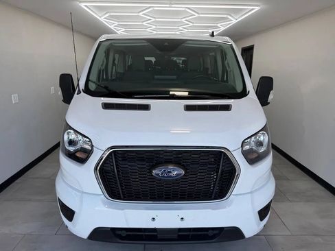 Used 2024 Ford Transit 350 XLT RWD image 12