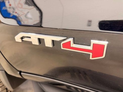 Used 2021 GMC Sierra 1500 AT4 w/ AT4 Premium Package AWD/4WD image 16