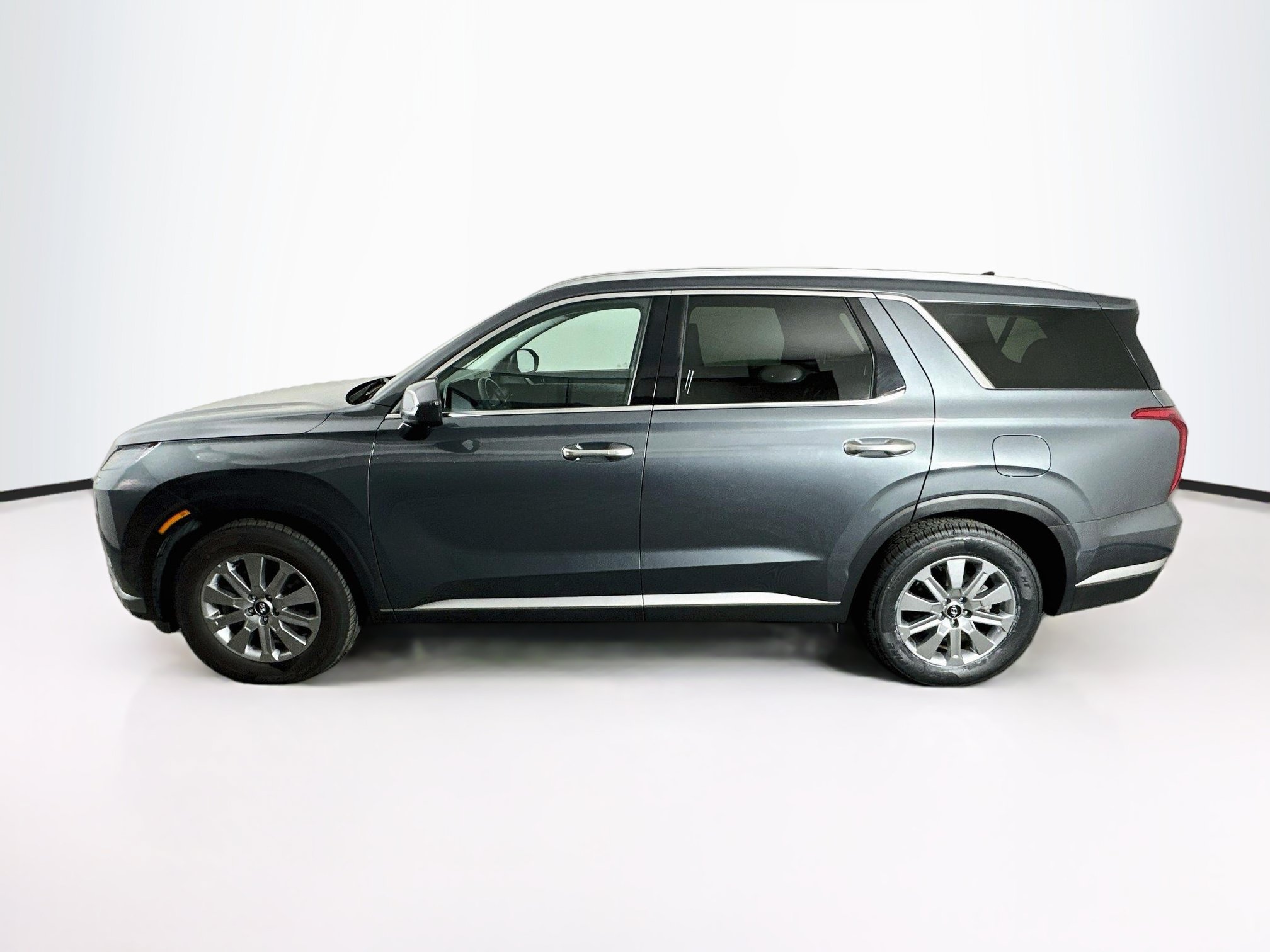 Used 2025 Hyundai Palisade SEL AWD/4WD image 4