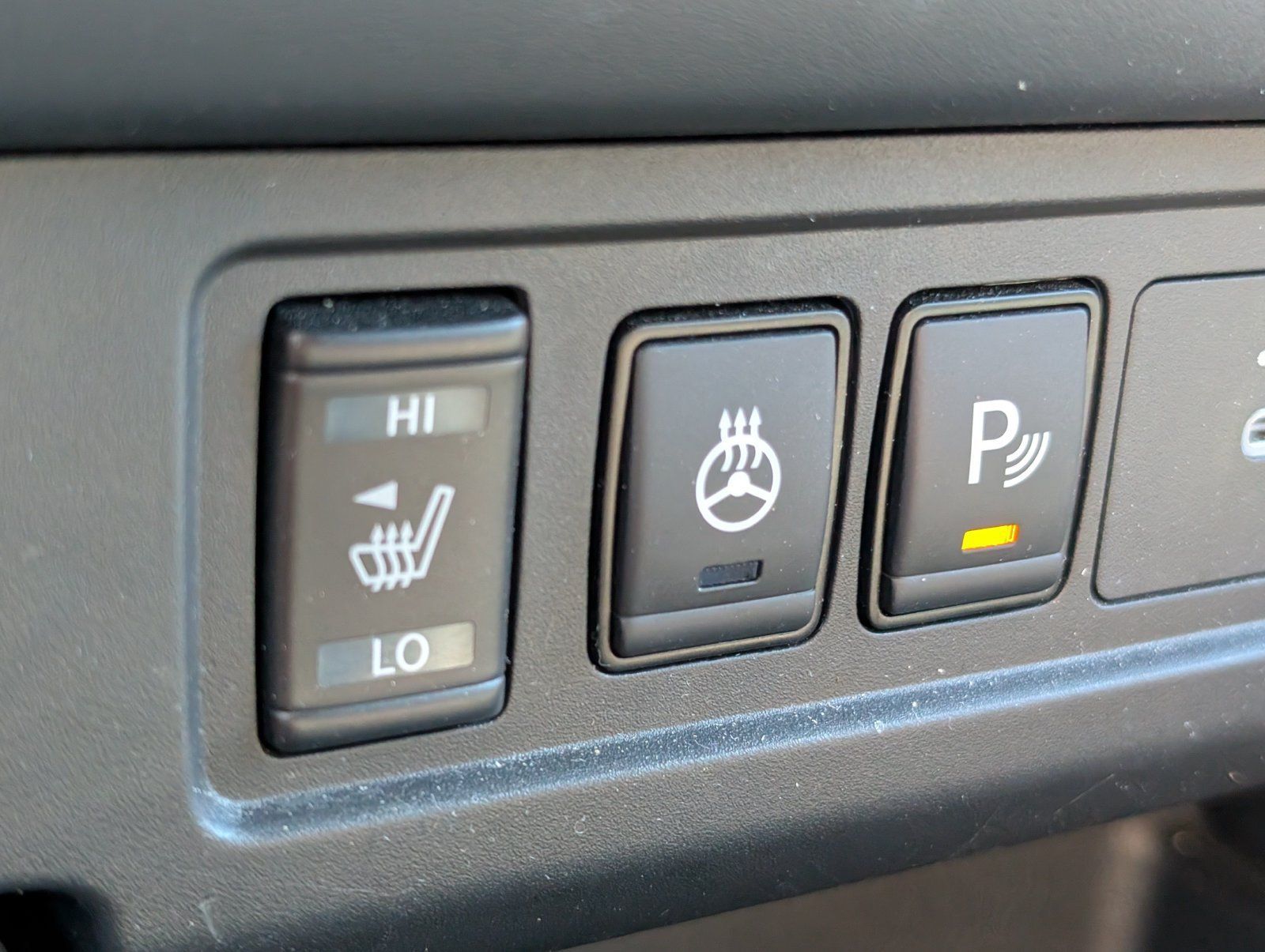 Used 2026 Nissan Frontier PRO-4X AWD/4WD image 26