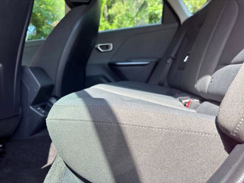 Used 2025 Kia K4 FWD image 26