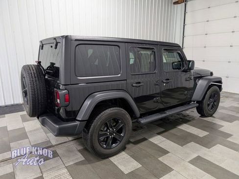Used 2023 Jeep Wrangler Sport image 4