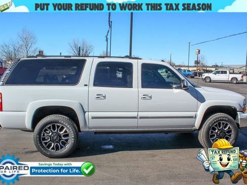 Used 2003 Chevrolet Suburban 2500 LT w/ LT Preferred Equipment Group image 6